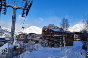Cozy T1 with balcony on the snow front Les Deux Alpes